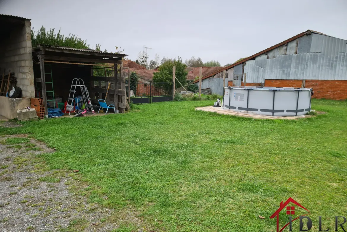 Maison de village spacieuse à vendre à Scrupt - 260 m² 