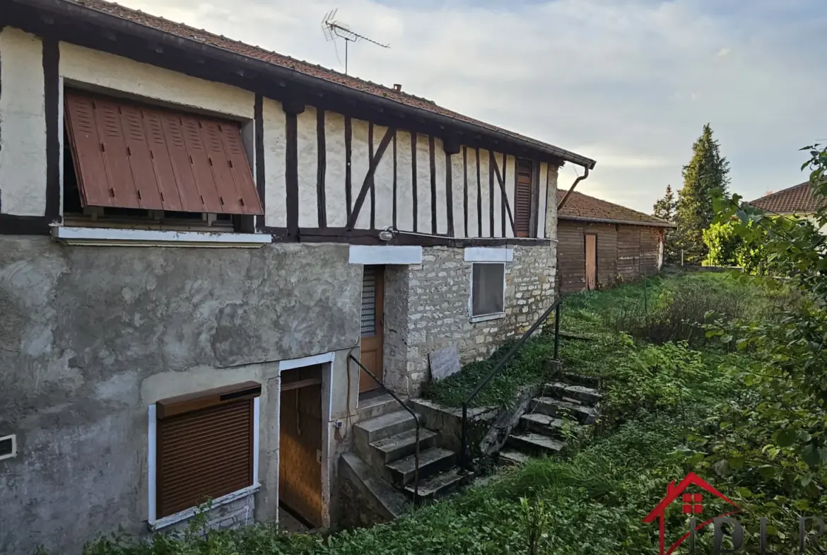 Maison à vendre à Wassy - 4 chambres et potentiel d'aménagement 