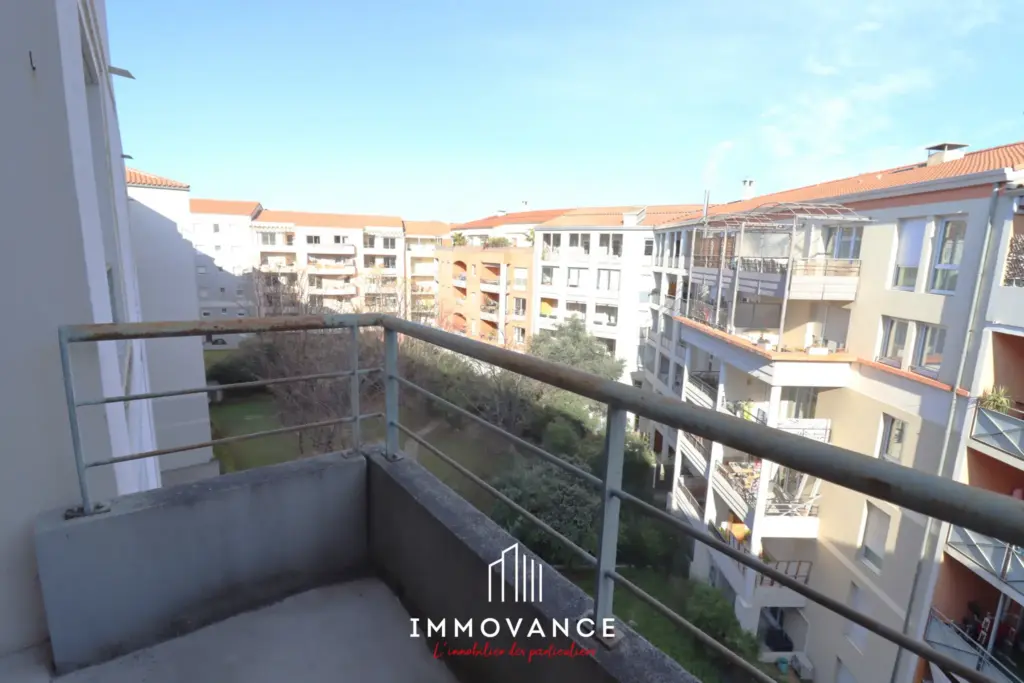 Appartement T2 avec terrasse à Montpellier - Port Marianne