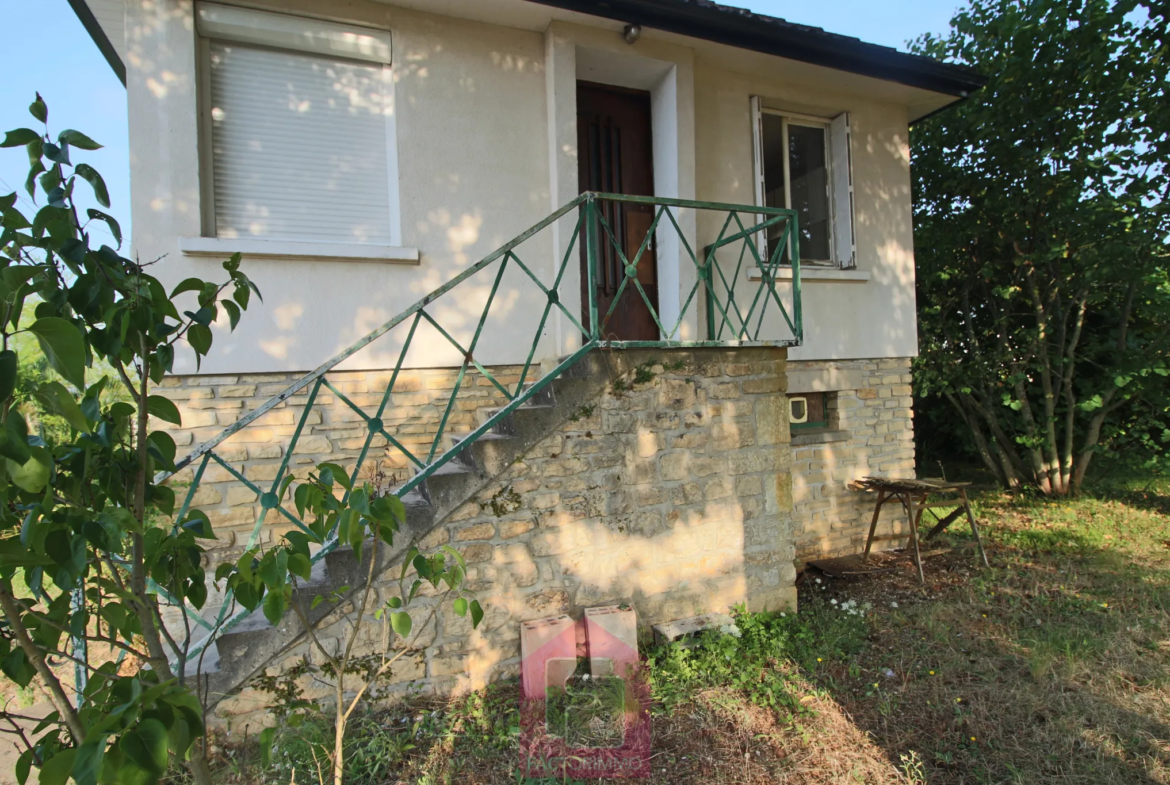 Maison contemporaine à rénover à Puy l’Évêque 