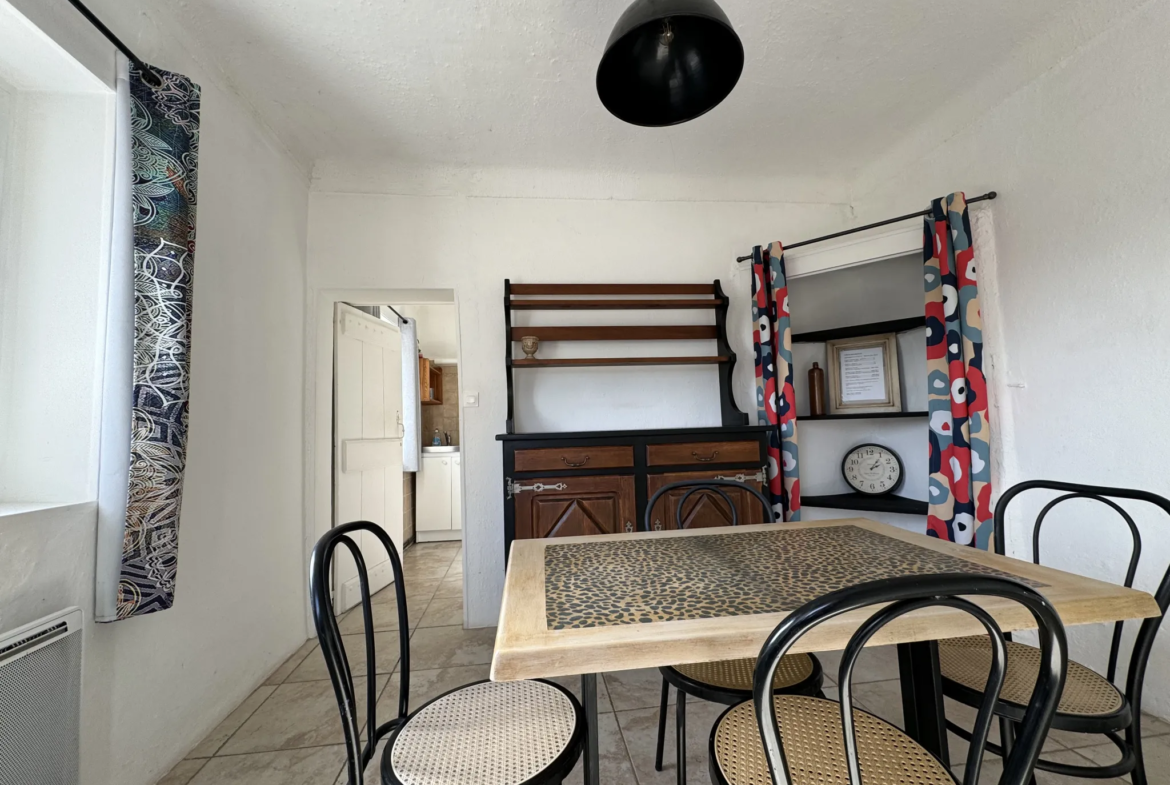 À vendre : Appartement T2 avec terrasse à Mirabeau 