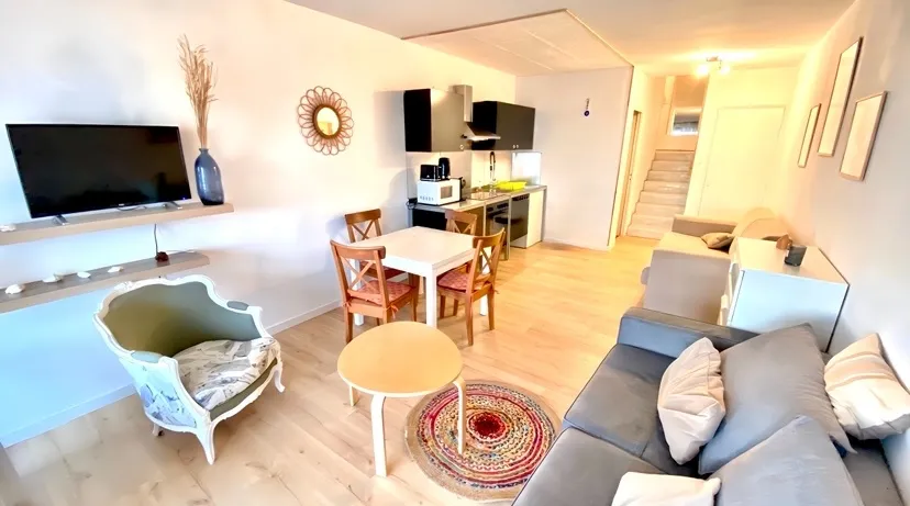 Studio de 29 m² avec superbe vue mer à Bandol, proche port et plage 