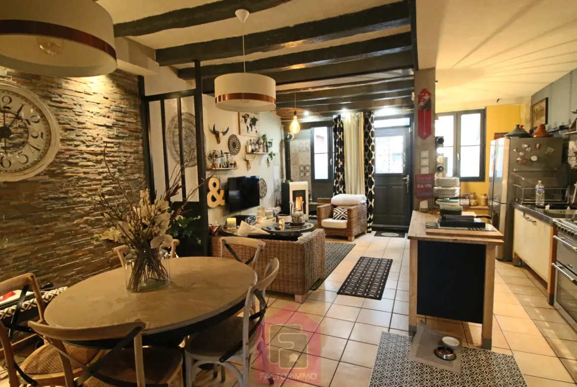 Jolie maison de 85 m² à vendre au cœur de Puy l'Évêque 