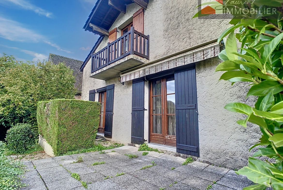 Maison avec terrasse à vendre à Préty (71) 