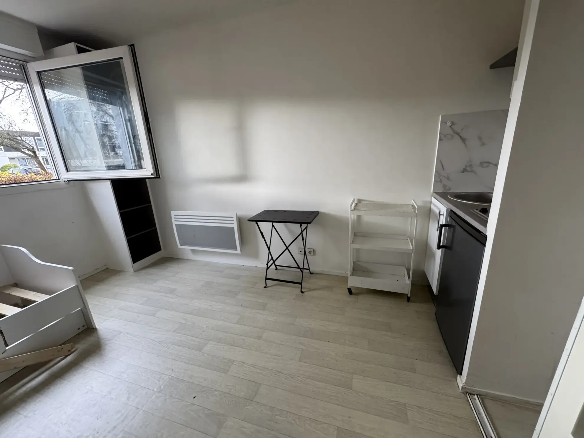 Studio à vendre à Cergy - Idéal Investisseur avec Rendement Locatif 