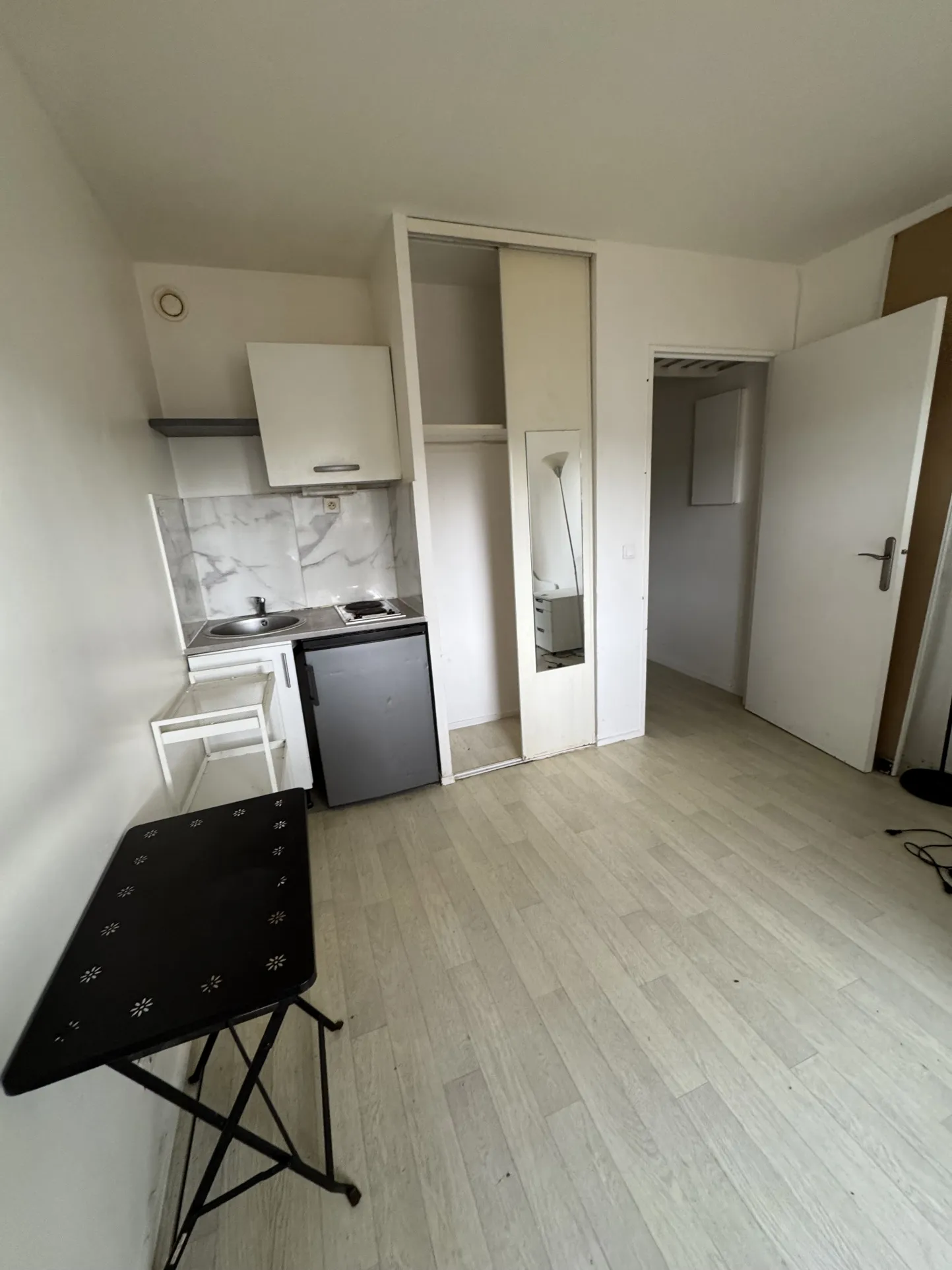 Studio à vendre à Cergy - Idéal Investisseur avec Rendement Locatif 