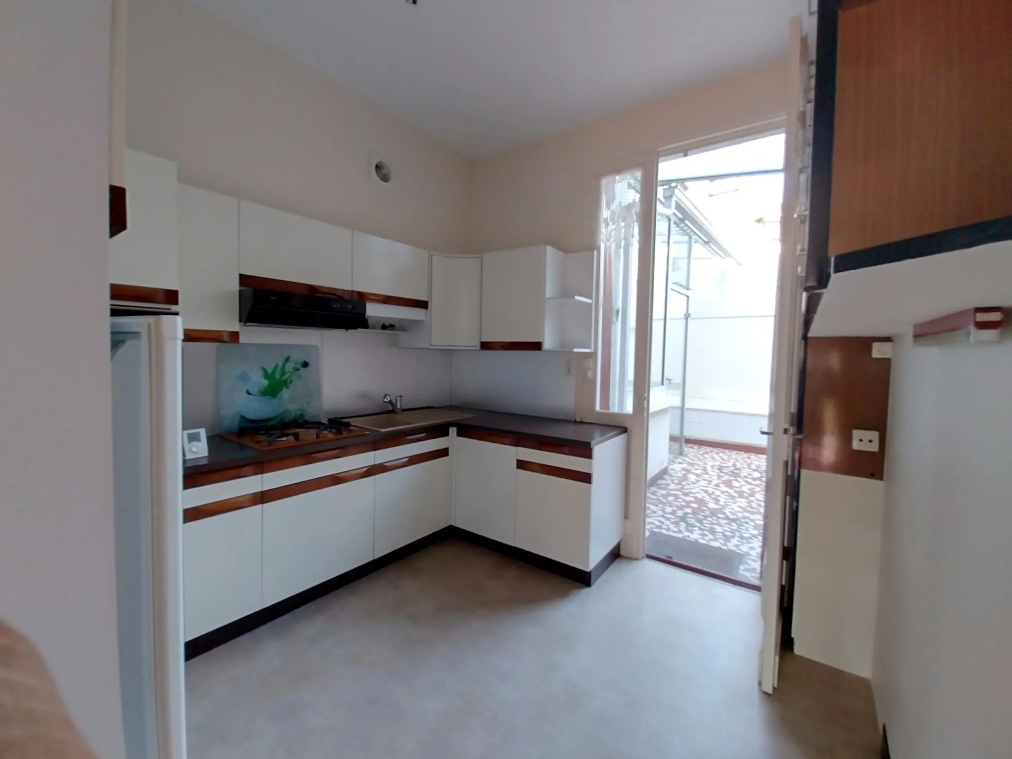 Appartement T4 avec Terrasse à Perigueux - Proche Gare 