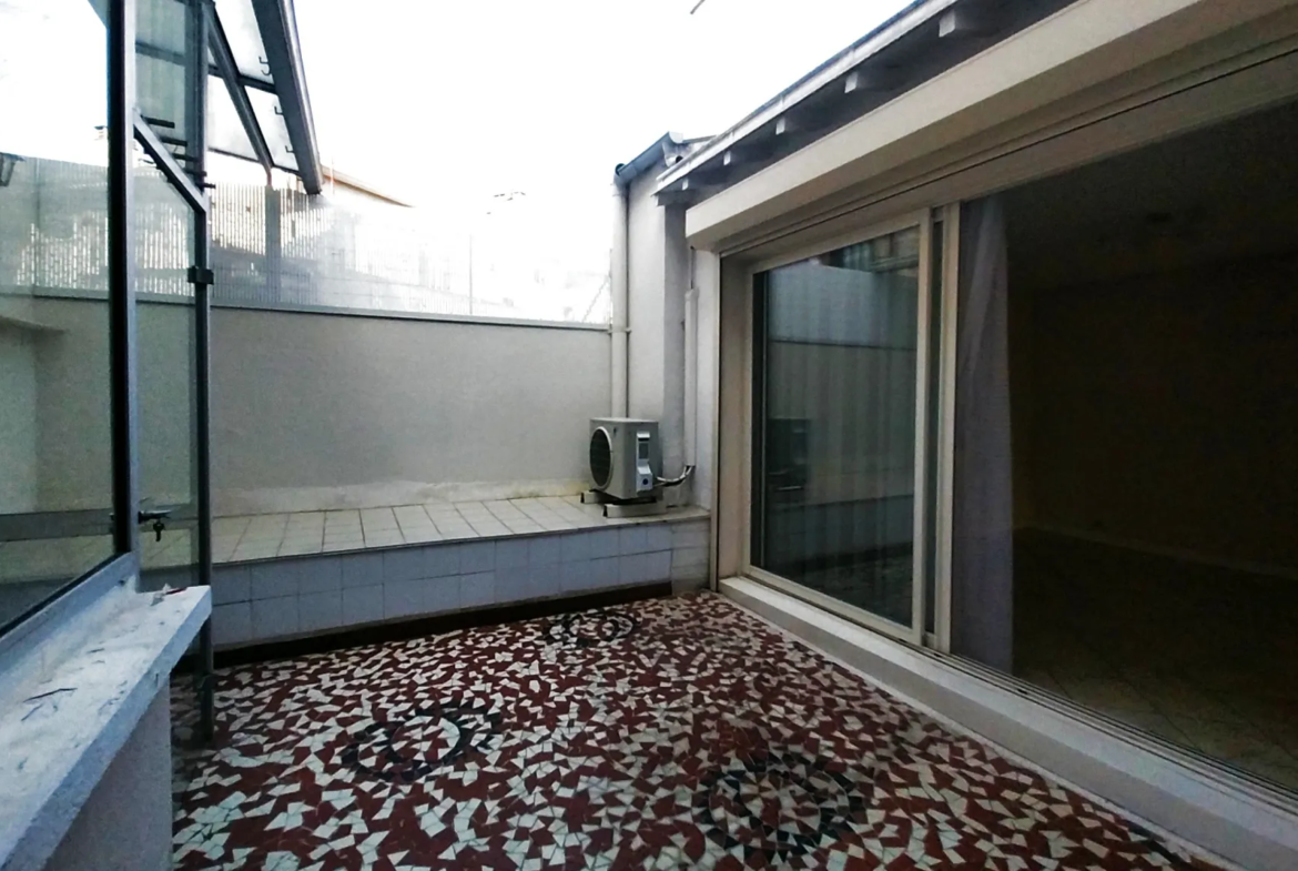 Appartement T4 avec Terrasse à Perigueux - Proche Gare 