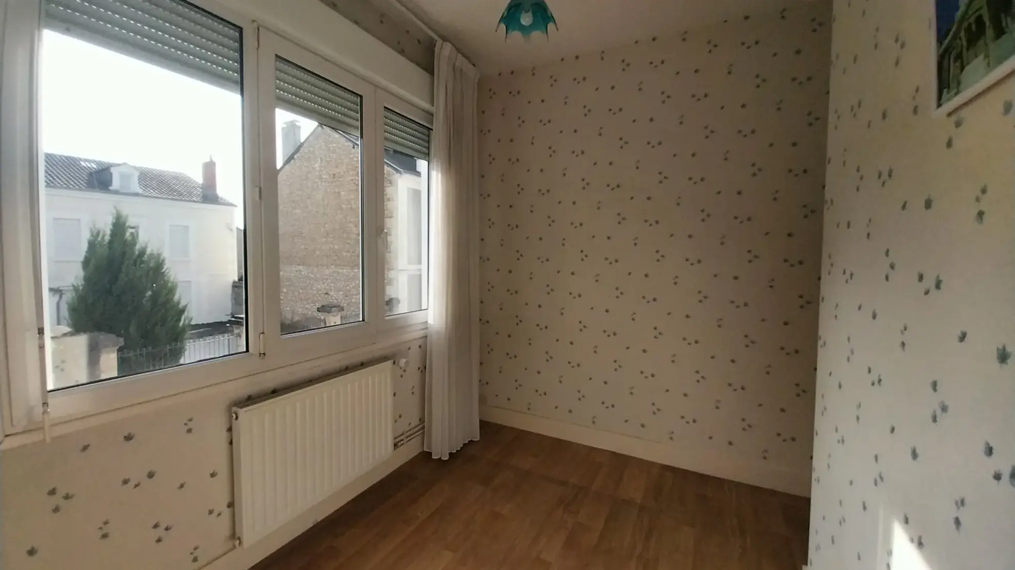 Appartement T4 avec Terrasse à Perigueux - Proche Gare 