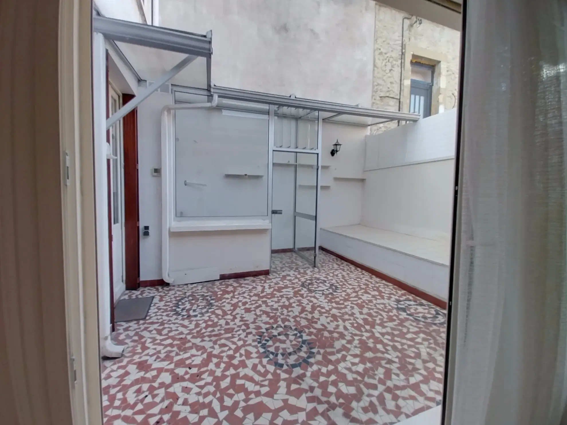 Appartement T4 avec Terrasse à Perigueux - Proche Gare 