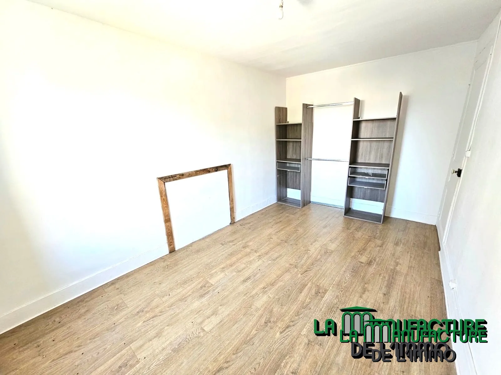 APPARTEMENT F3 AVEC BALCON À UNIEUX - 69,98 M² 