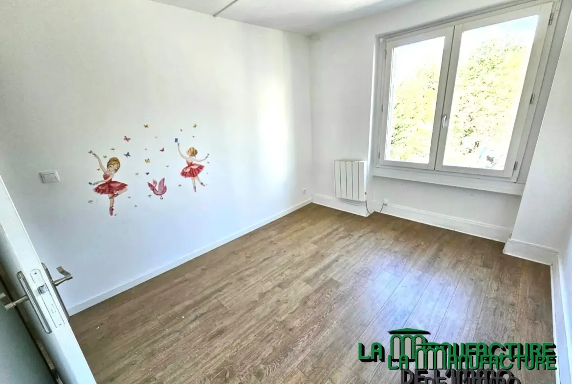 APPARTEMENT F3 AVEC BALCON À UNIEUX - 69,98 M² 