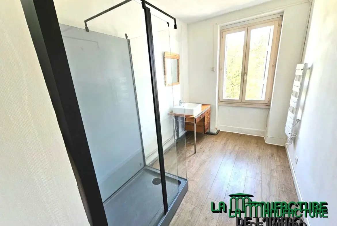 APPARTEMENT F3 AVEC BALCON À UNIEUX - 69,98 M² 