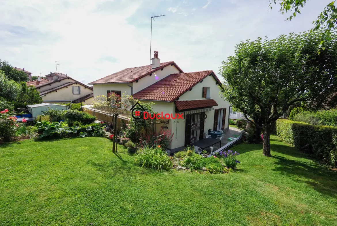 Maison individuelle en très bon état à Aurillac 