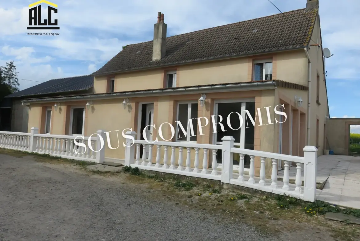 Maison de 215 m2 à vendre en pleine campagne près d'Alençon 