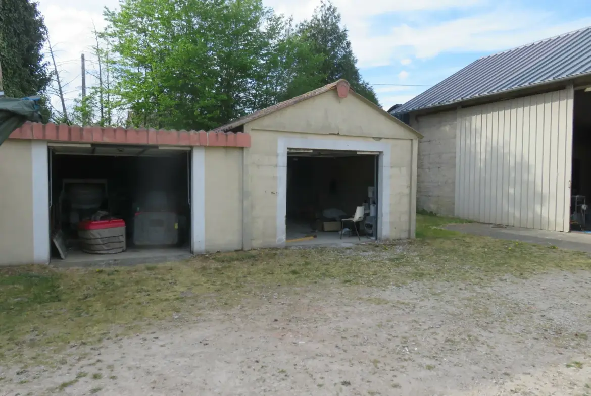 Maison de 215 m2 à vendre en pleine campagne près d'Alençon 