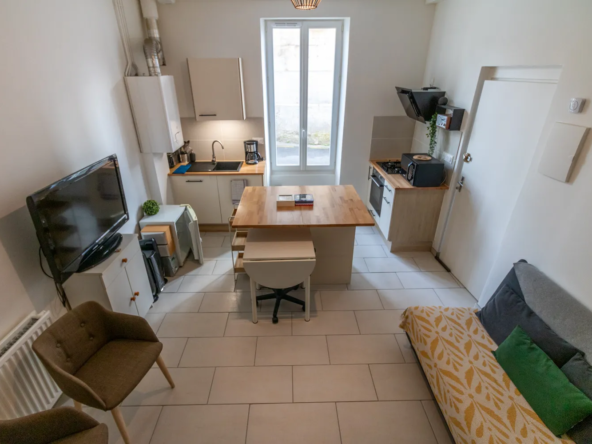 Appartement T2 récemment rénové à Saintes