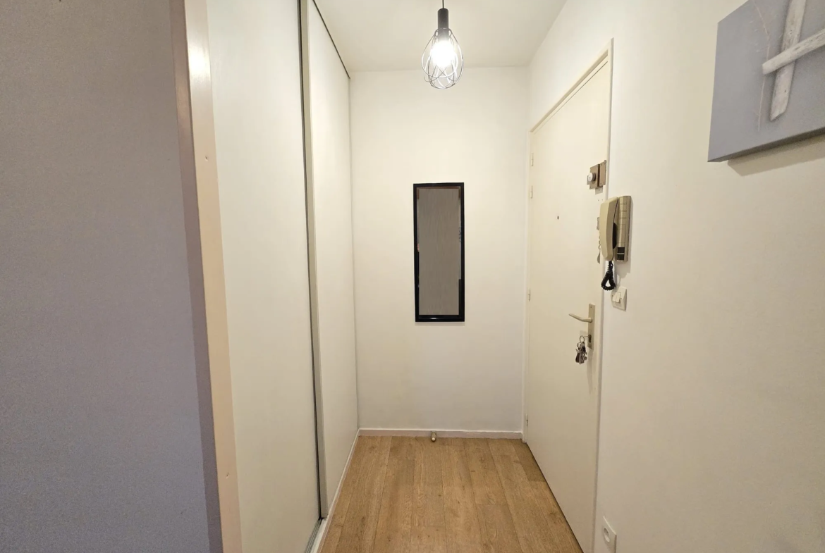 À vendre : Appartement 2 pièces avec parking à Brie-Comte-Robert 