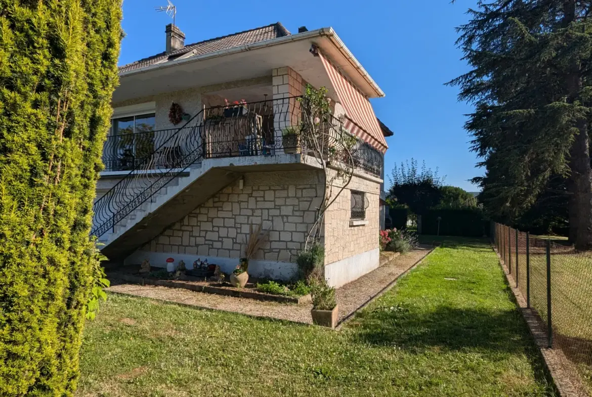 Maison individuelle à Puybrun - 5 chambres sur 135 m² 