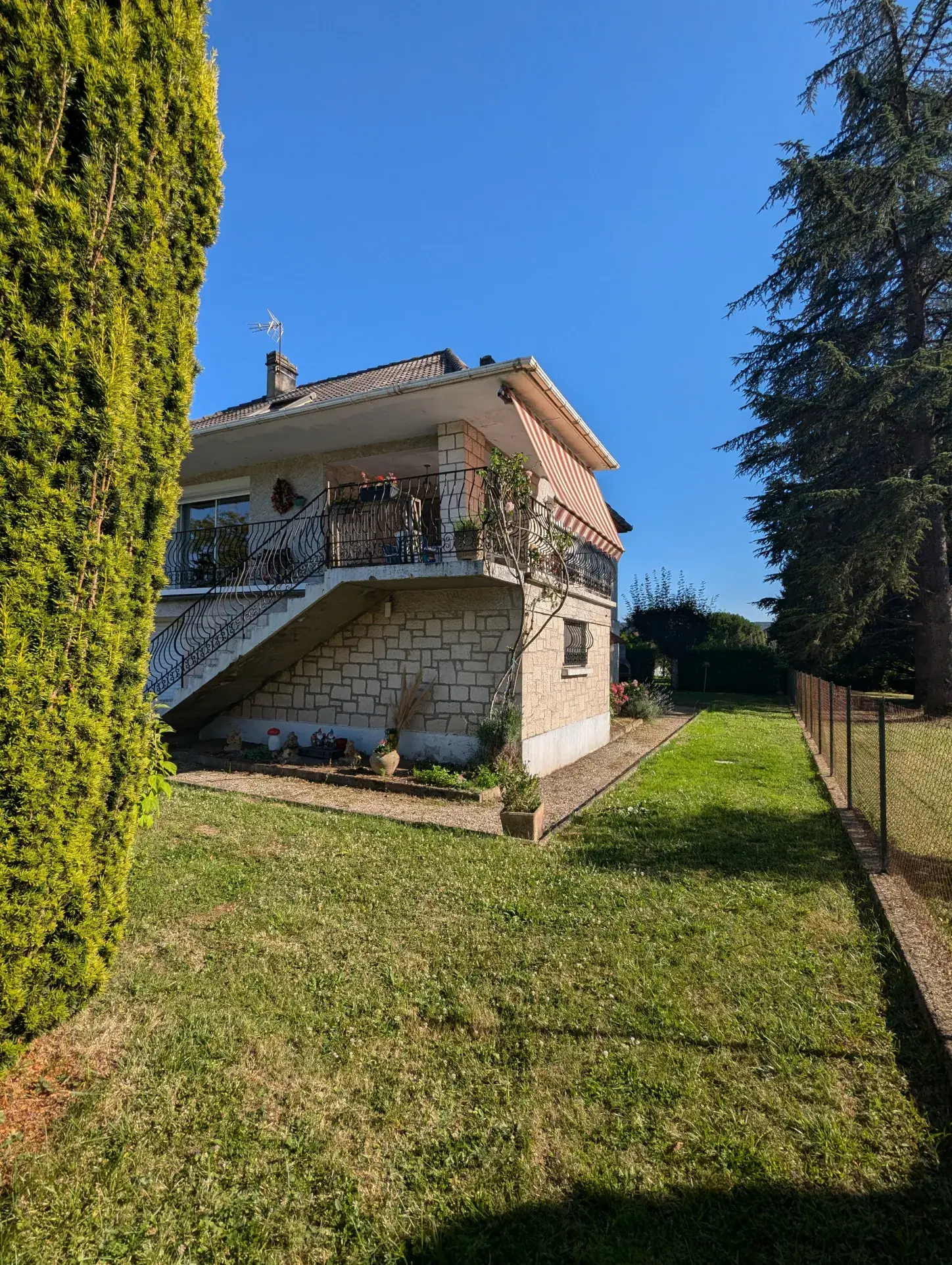 Maison individuelle à Puybrun - 5 chambres sur 135 m² 