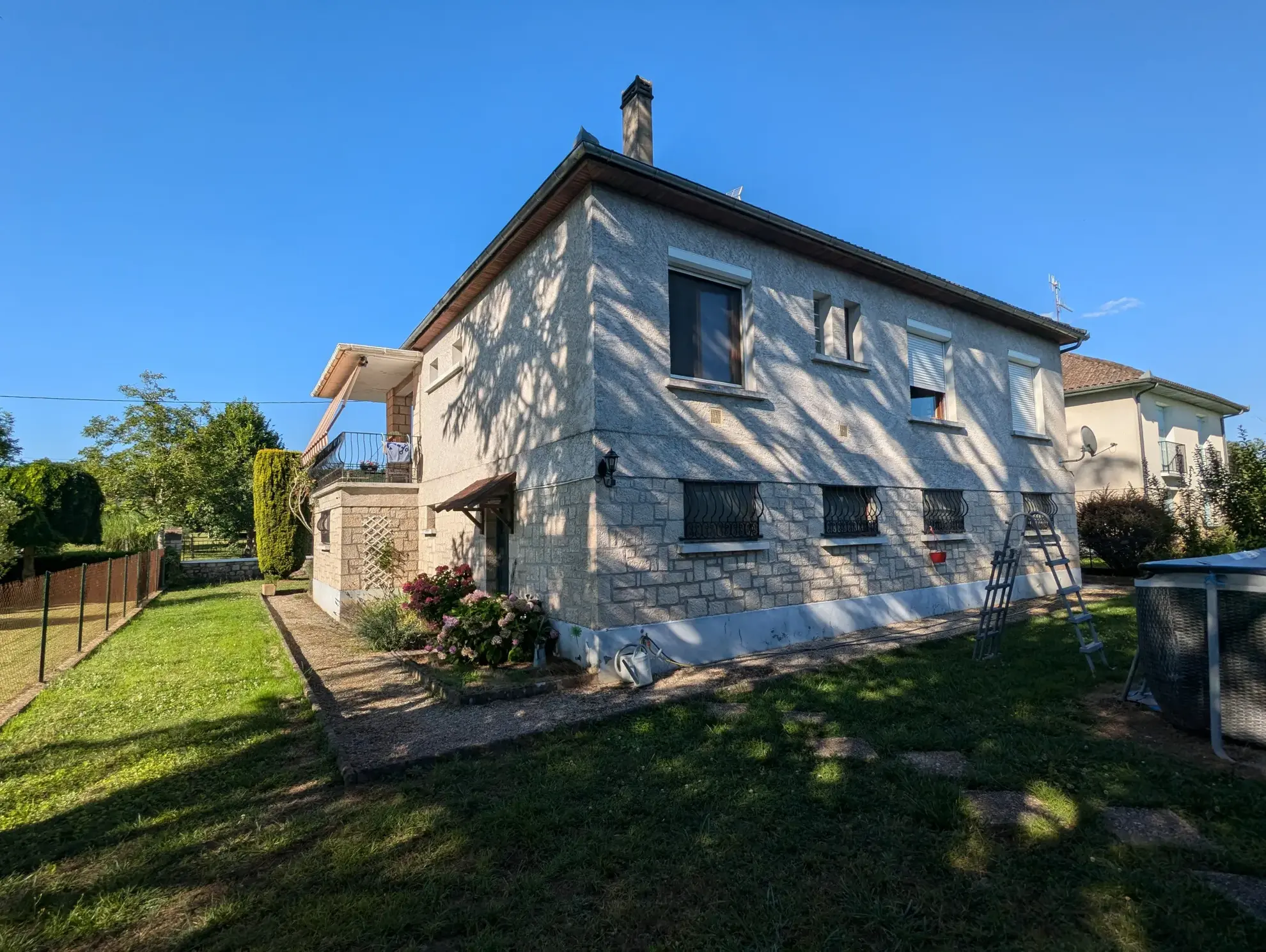 Maison individuelle à Puybrun - 5 chambres sur 135 m² 