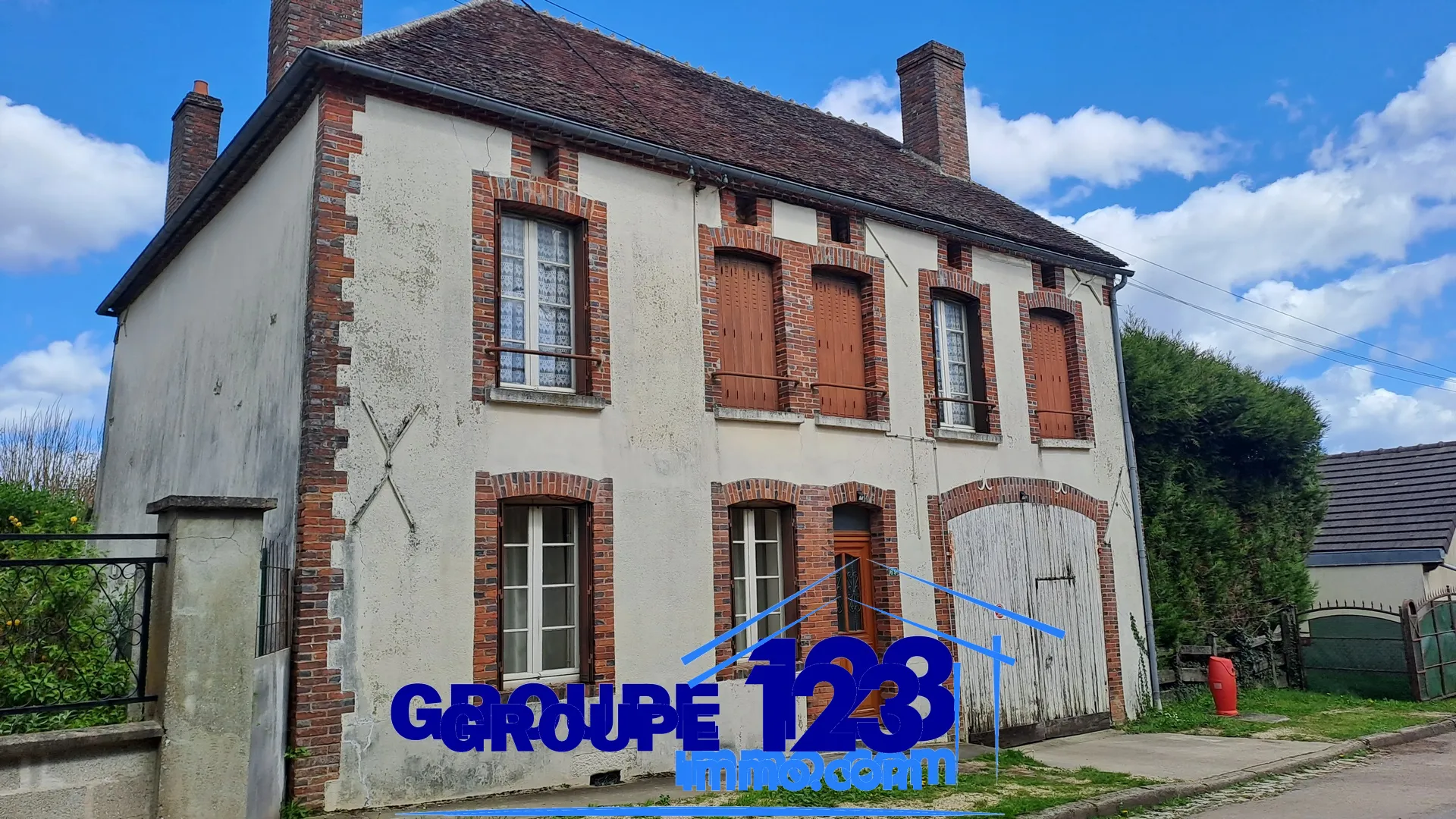 Maison familiale avec 3 chambres à Villiers-sur-Tholon 