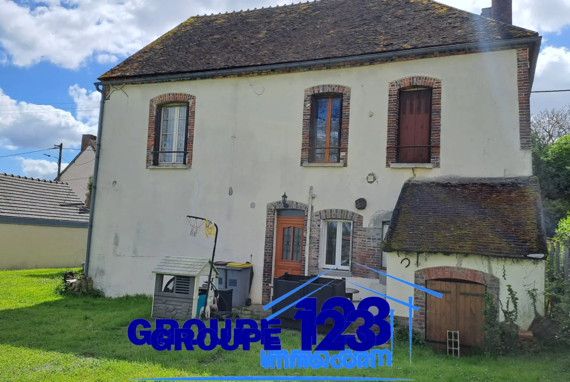 Maison familiale avec 3 chambres à Villiers-sur-Tholon 