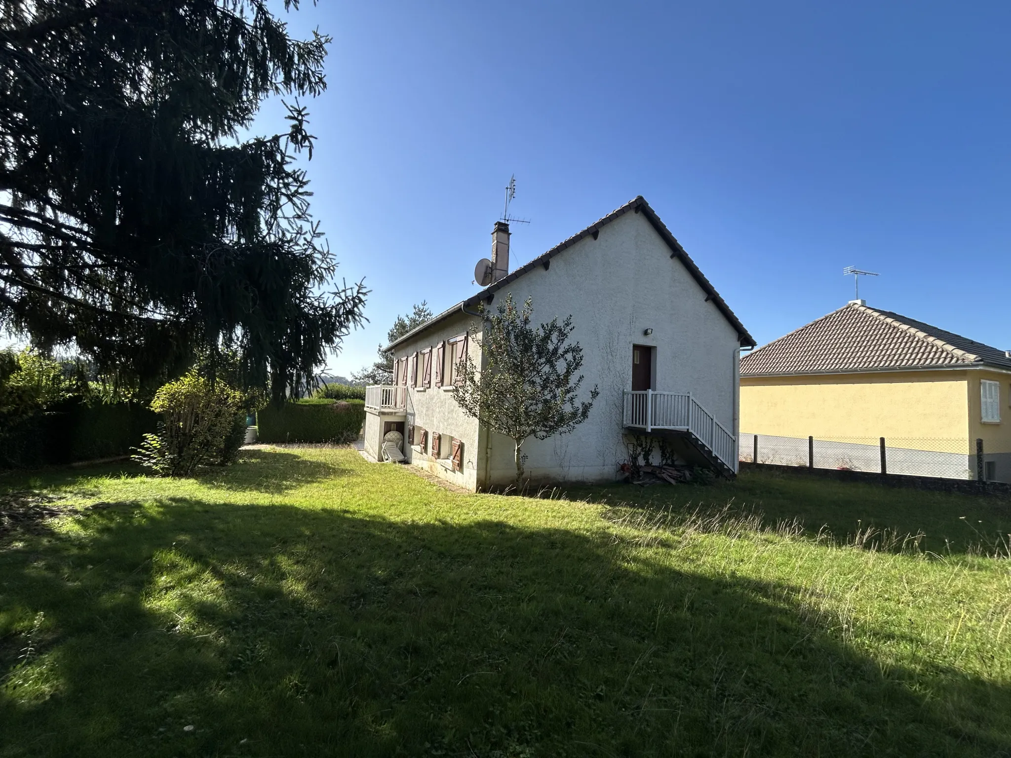 Maison à Seilhac en Corrèze - 3 chambres sur 822 m² 