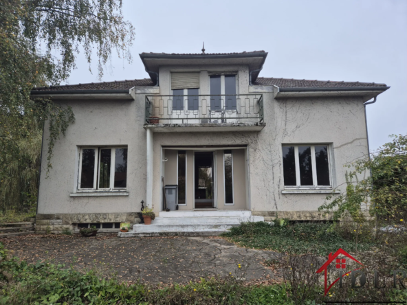 Maison de caractère avec parc à Saint-Dizier de 214 m² sur terrain de 6790 m²