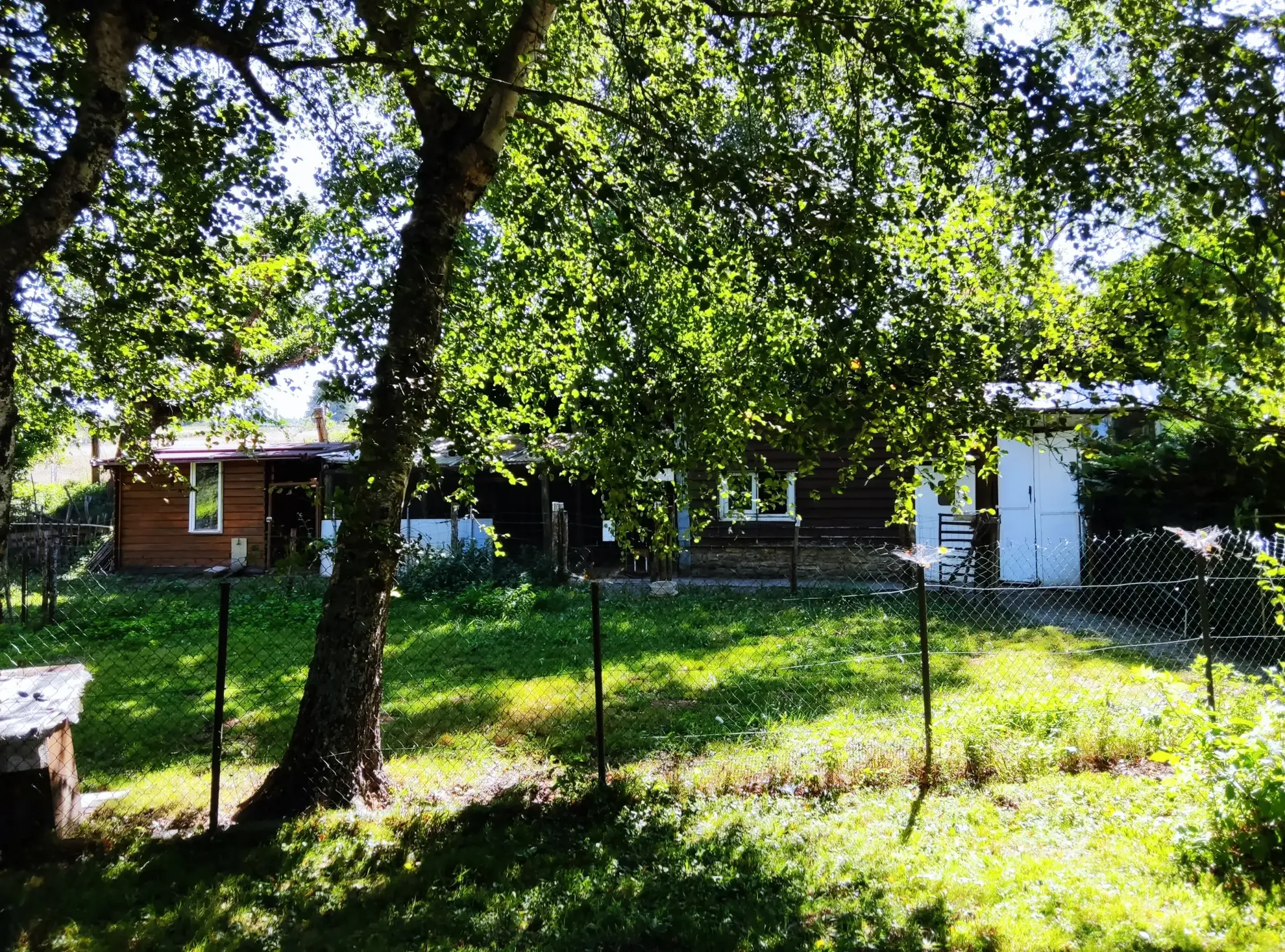 Chalet avec Dépendances à Pradelles-Cabardes 