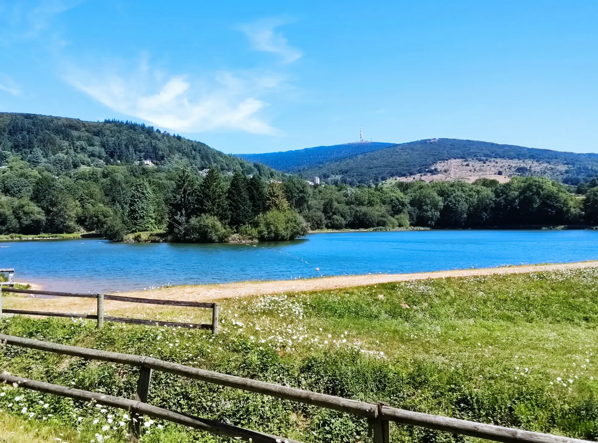 Chalet avec Dépendances à Pradelles-Cabardes 