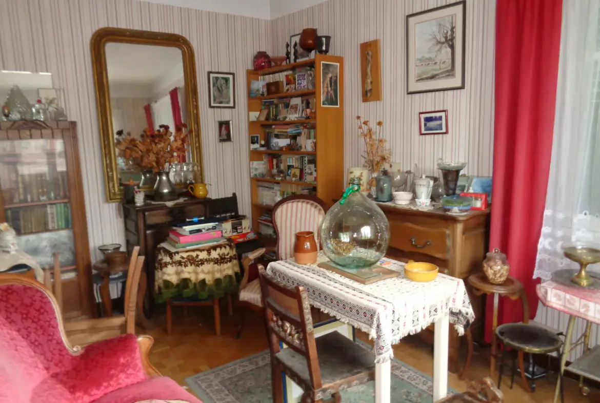 Vente Maison 100 m² avec 3 Garages à Prémery - Centre Ville 