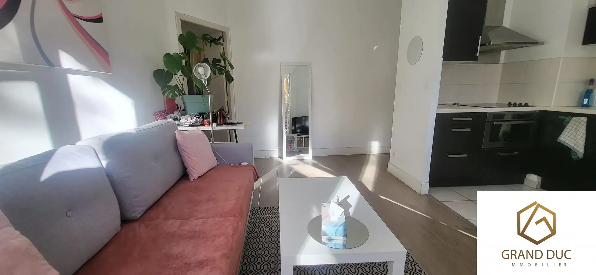 À vendre : Appartement 2 pièces - 40 m² - Marseille 13002 