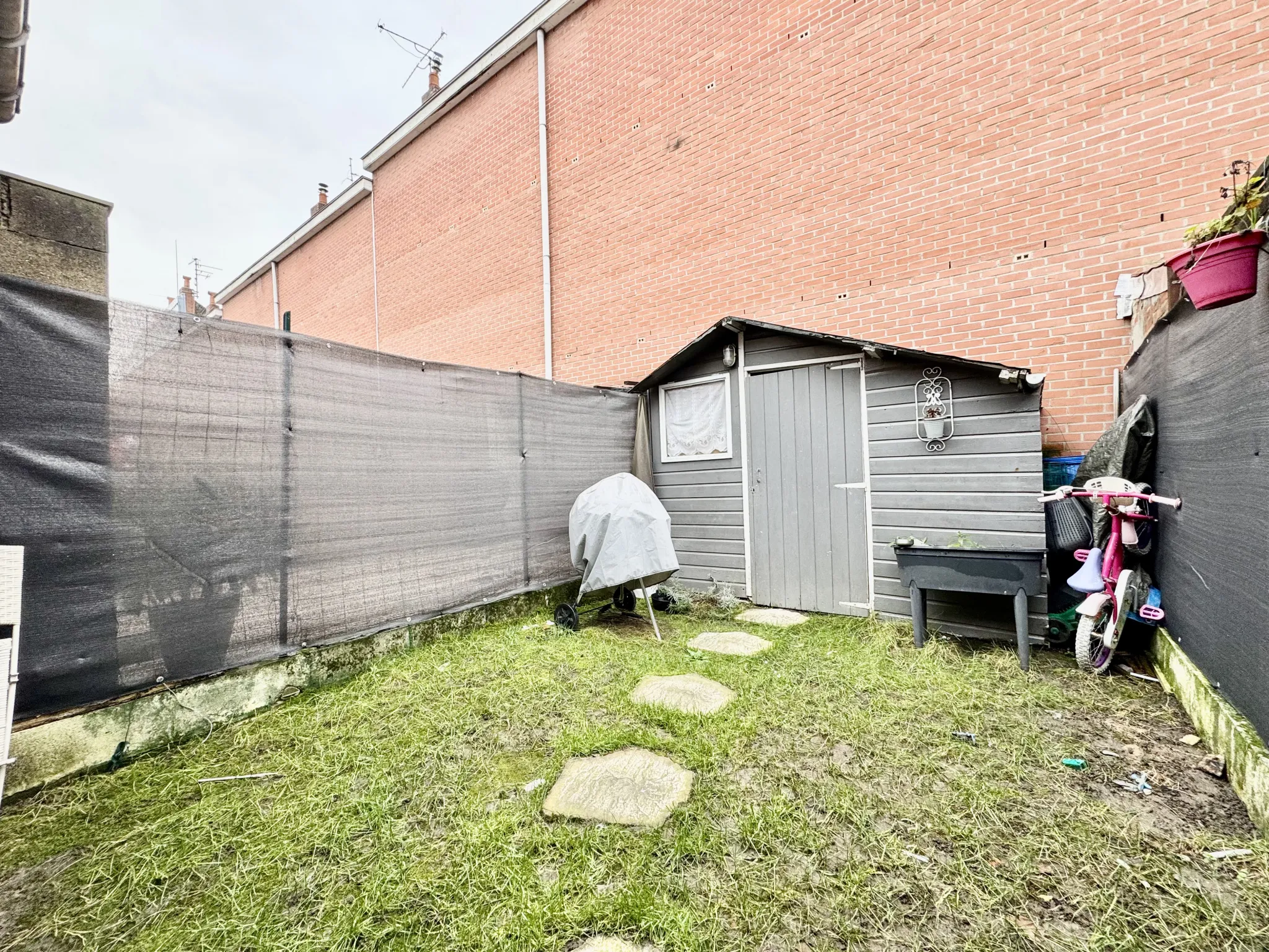 Maison rénovée de 85 m² à Wattrelos avec jardin 