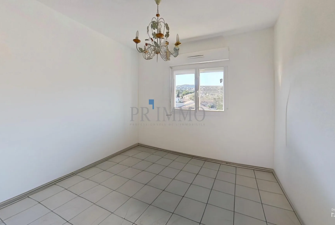 Appartement à vendre à Saint-Aygulf - Proche des Plages 