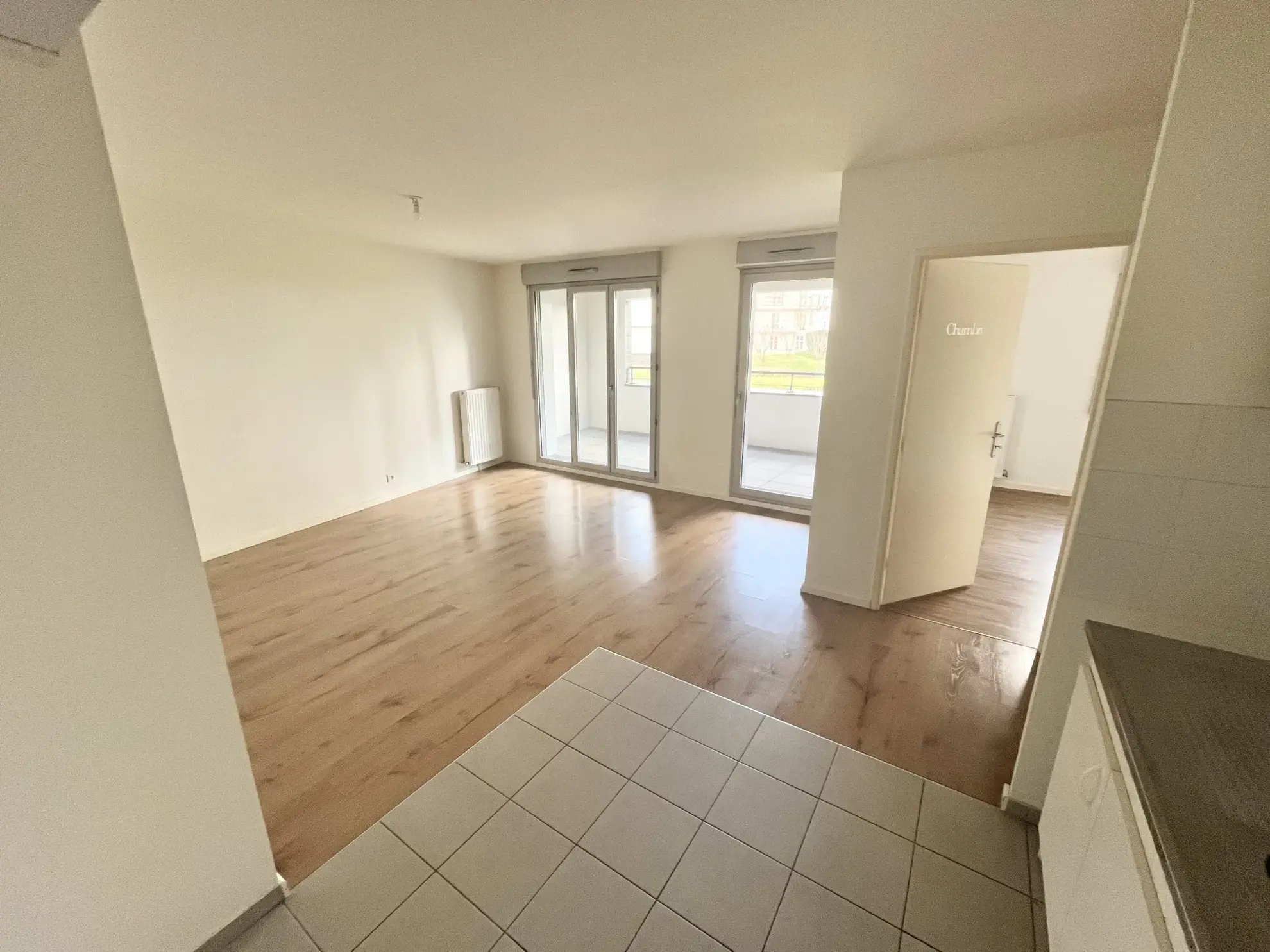 Appartement F3 de 64.04 m² à Chelles, proche commodités 