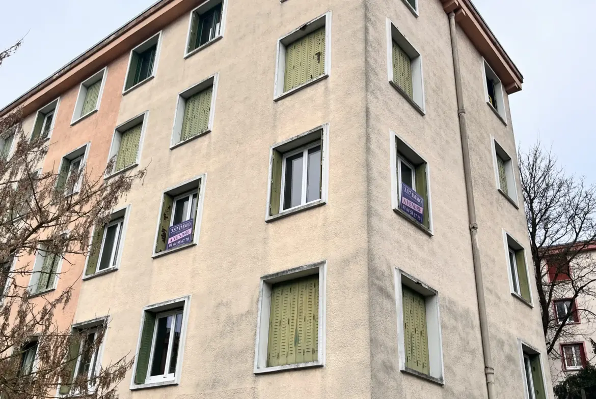 À vendre : Appartement T2 à Étampes, proche de la gare RER C 