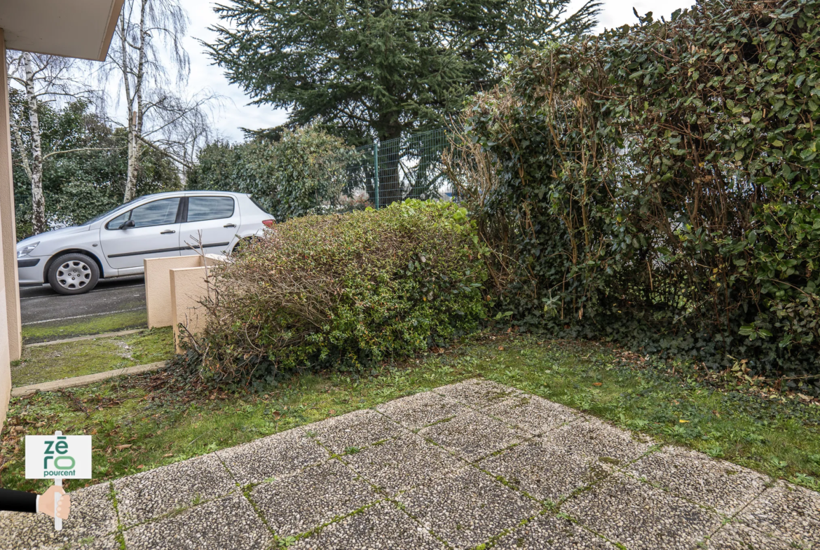 Studio avec Terrasse à La Roche-sur-Yon 