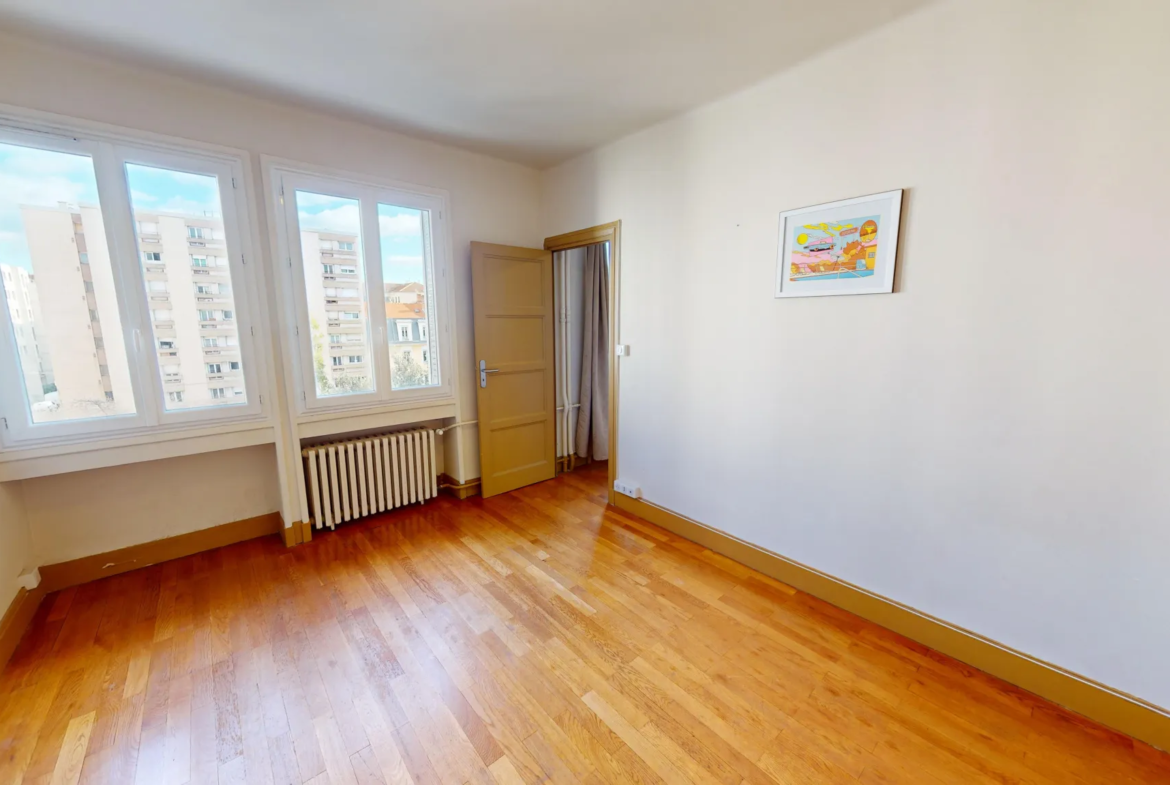 Appartement T2 lumineux à Lyon 6ème - 249 000 euros 