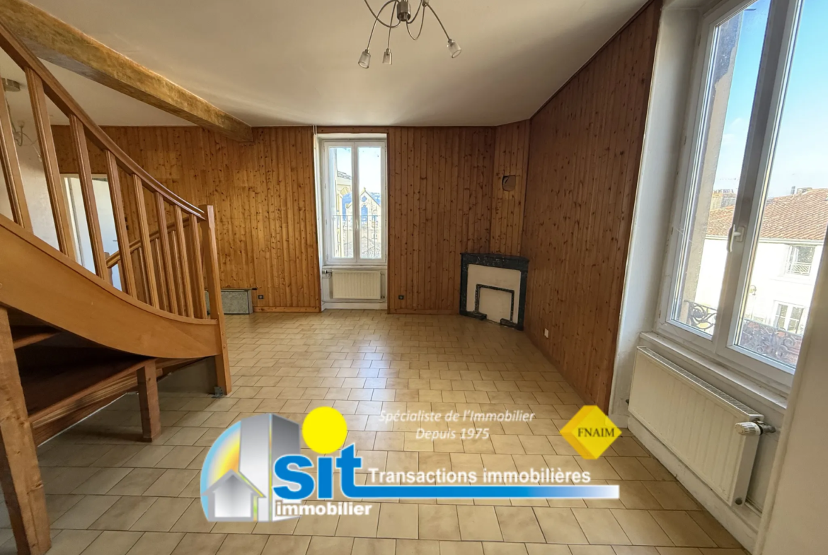 Appartement en duplex à Vienne Centre - 111 m² avec vue dégagée 