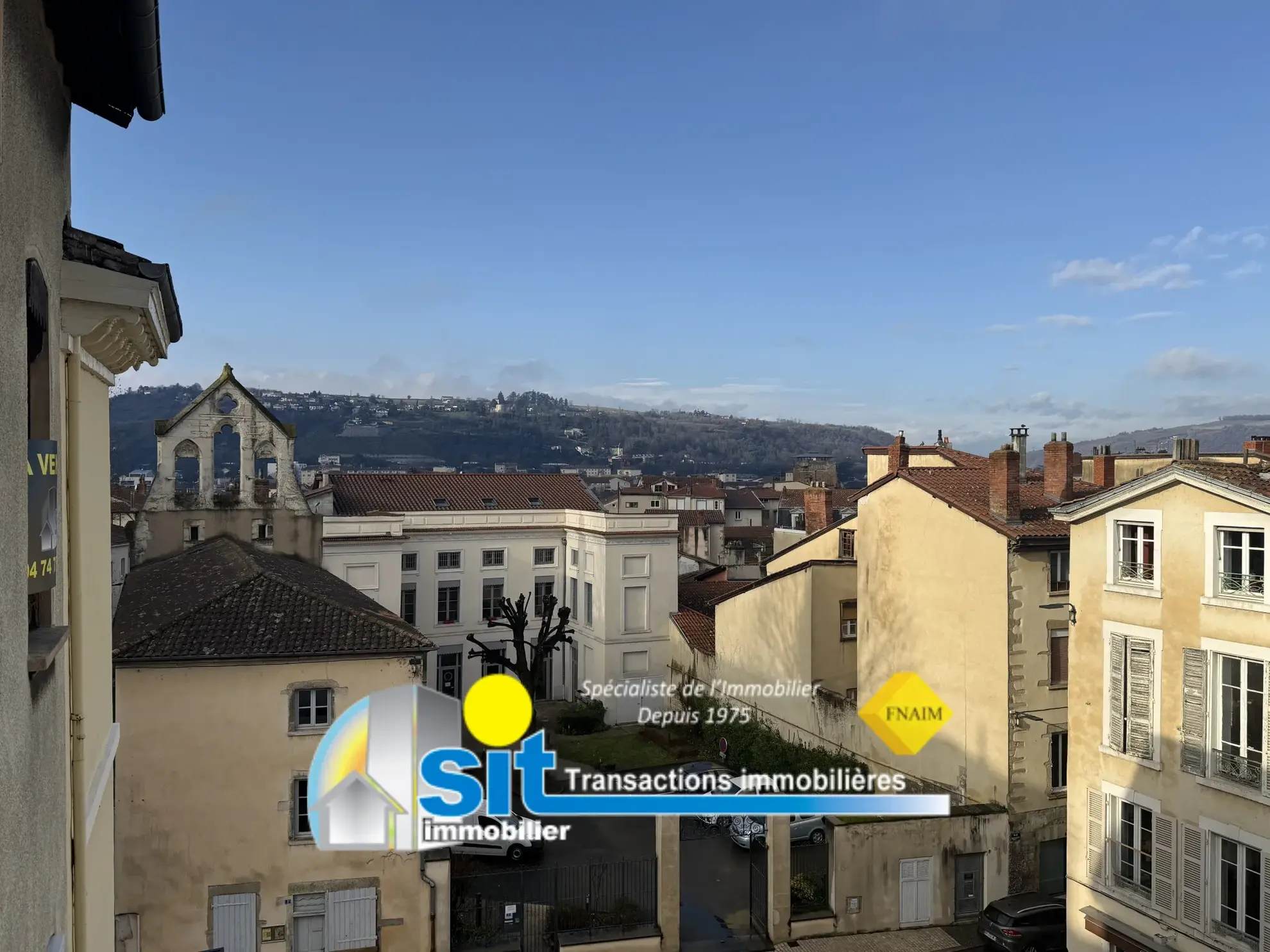 Appartement en duplex à Vienne Centre - 111 m² avec vue dégagée 