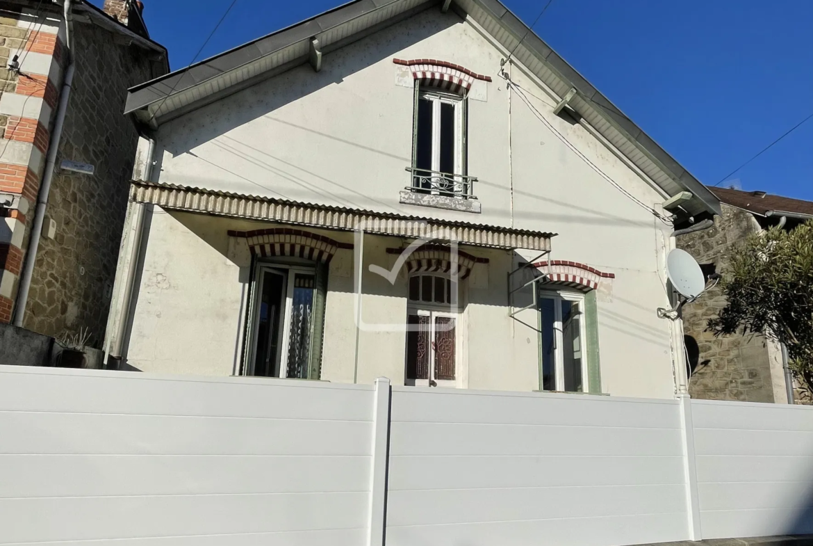 Maison des années 60 à vendre dans le quartier du Prieur, Brive-la-Gaillarde 