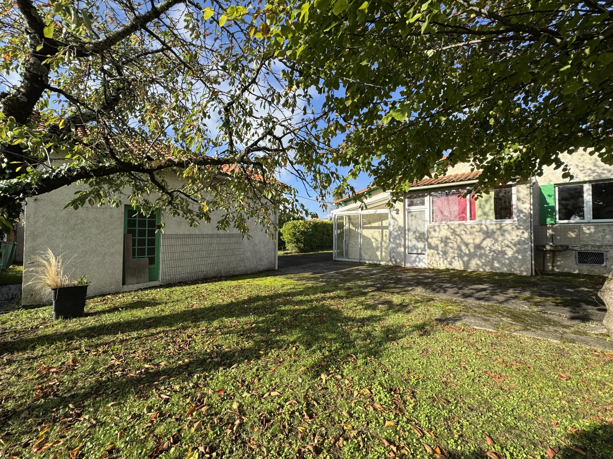 Maison atypique à rénover à Meschers sur Gironde 