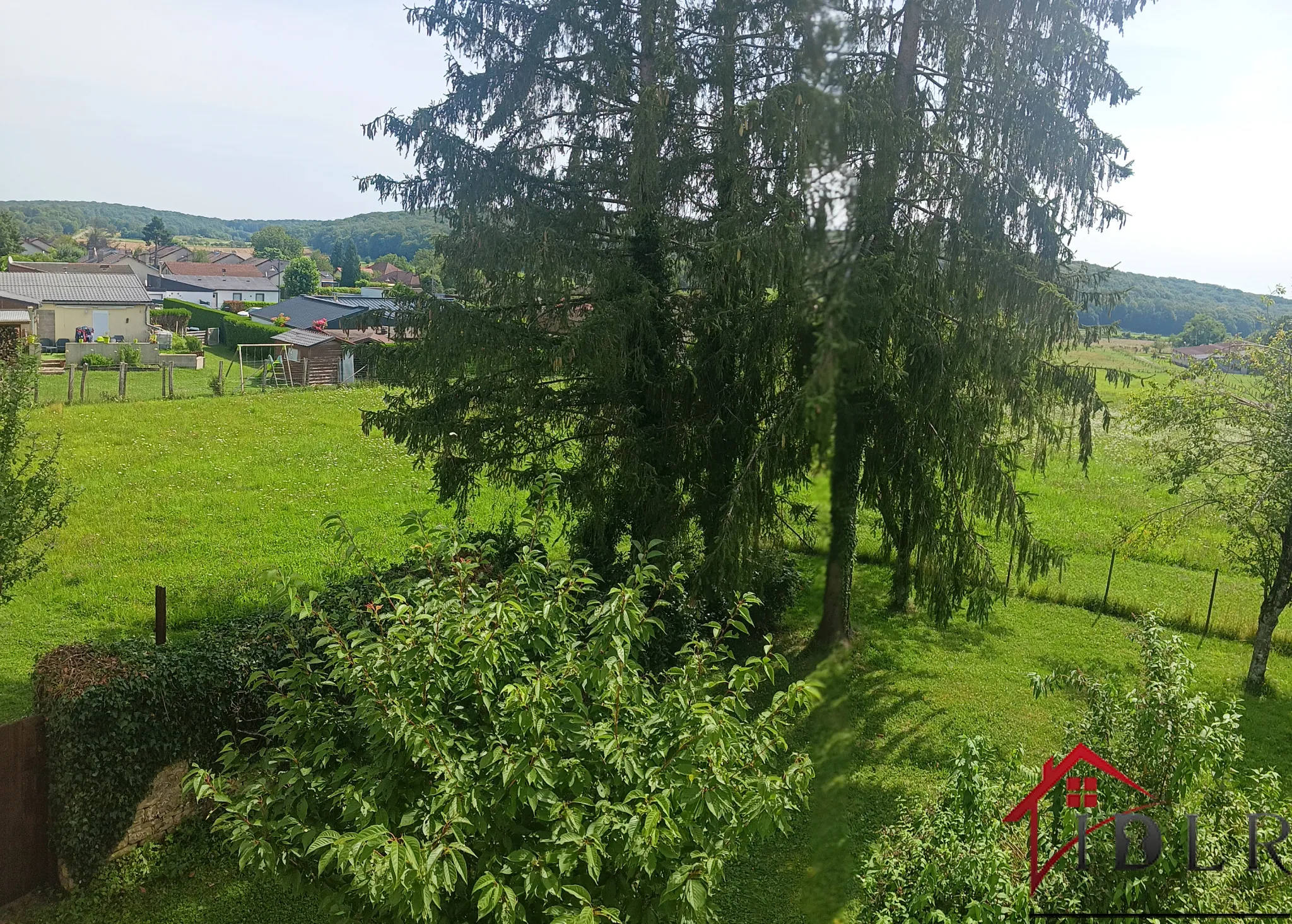 Maison indépendante à vendre à Saint-Rémy-en-Comté - 129m² 