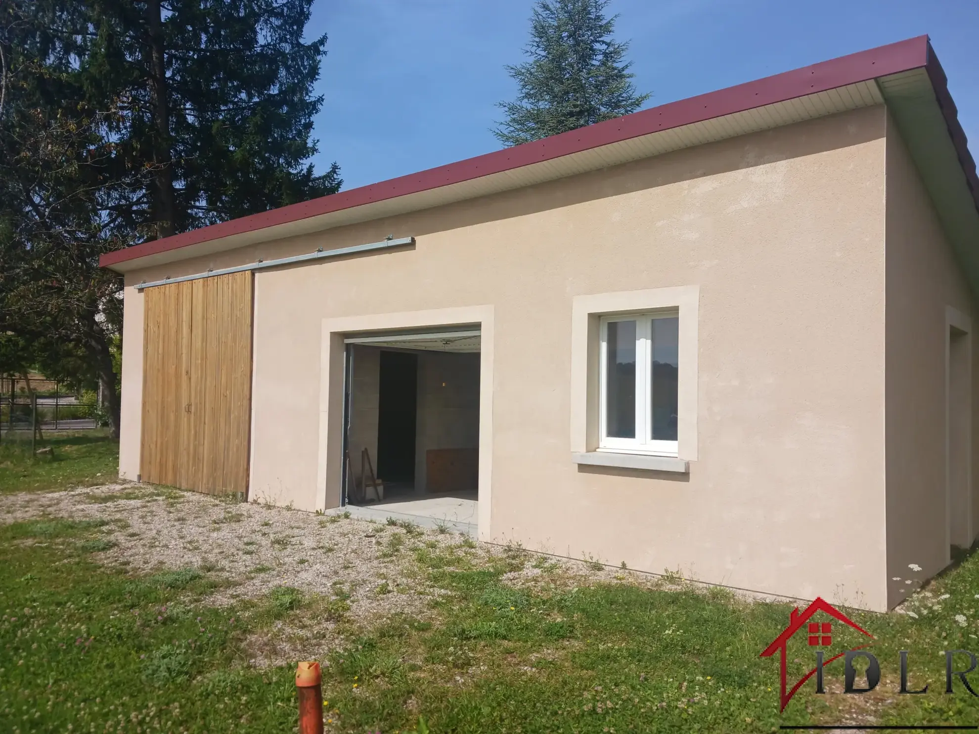 Maison indépendante à vendre à Saint-Rémy-en-Comté - 129m² 