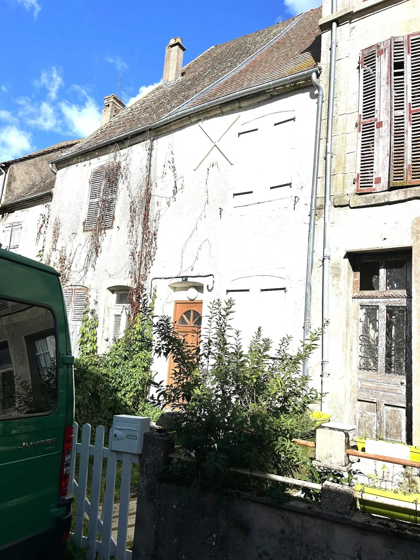 Vente Maison Individuelle avec Cour Privative à St Saulge 