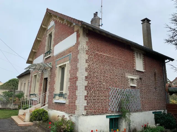 A vendre : Maison charmante à Cauffry avec 4 chambres et jardin