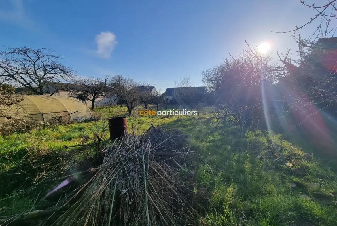 Terrain à vendre de 1100 m² à Esvres sur Indre - Idéal pour construction 