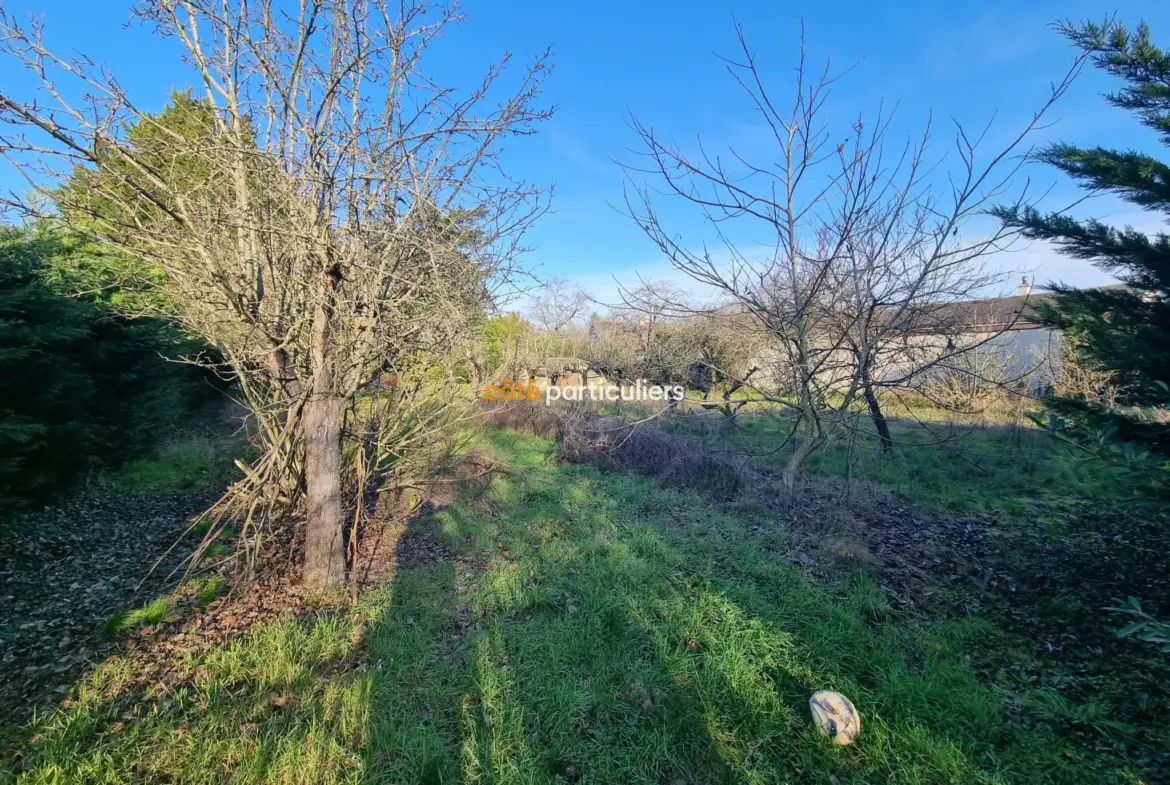 Terrain à vendre de 1100 m² à Esvres sur Indre - Idéal pour construction 