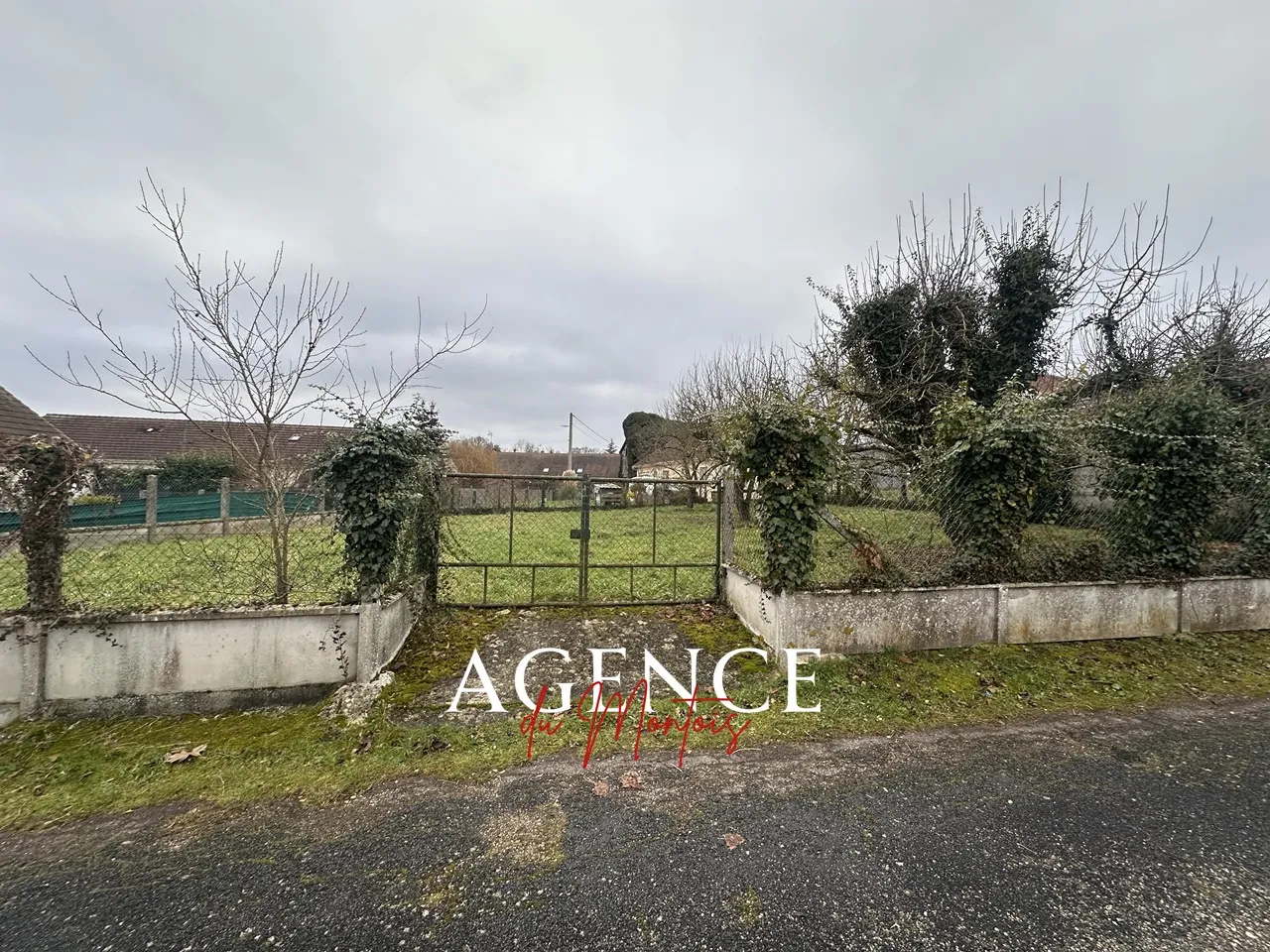 Terrain à bâtir de 474 m² à Longueville, 50 000 EUR 